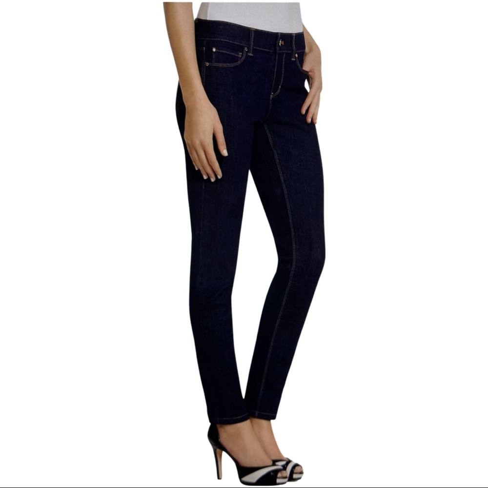 White House|Black Market Skinny Leg Jeans Size S